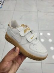 Children's Nike Shoes - Image 3