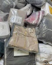Comfortable bedding items - Image 3