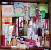Cosmetic Makeup pallet - Image 2