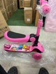 Kids scooter pallets