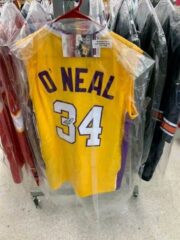 Lakers Jerseys Pallet - Image 2