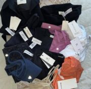 Lululemon Wears Pallet
