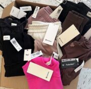 Lululemon Wears Pallet - Image 4