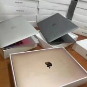MacBook Air 2020 - Image 2