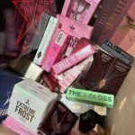 Mixed cosmetics pallet