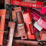 Mixed cosmetics pallet - Image 4