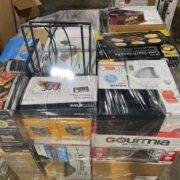 Mixed Kitchen Appliances - Image 3