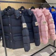 THE NORTH FACE winter Jackets Pallets - Image 3