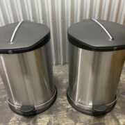 Trash Can pallet