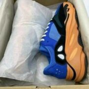 Yeezy Boost 700 Brand New Enflame Amber Pallet - Image 5