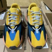 Yeezy Boost 700 Brand New Enflame Amber Pallet - Image 7