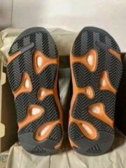 Yeezy Boost 700 Brand New Enflame Amber Pallet - Image 8